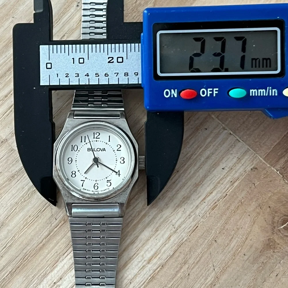 Bulova like battery